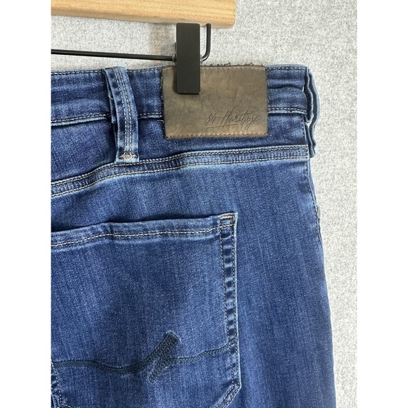 34 Heritage Charisma Classic Stretch Straight Jeans Mens 42x32 Darkwash - Picture 3 of 12